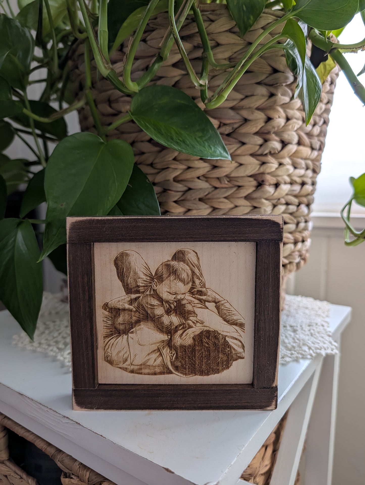 Wooden Photo Sitters